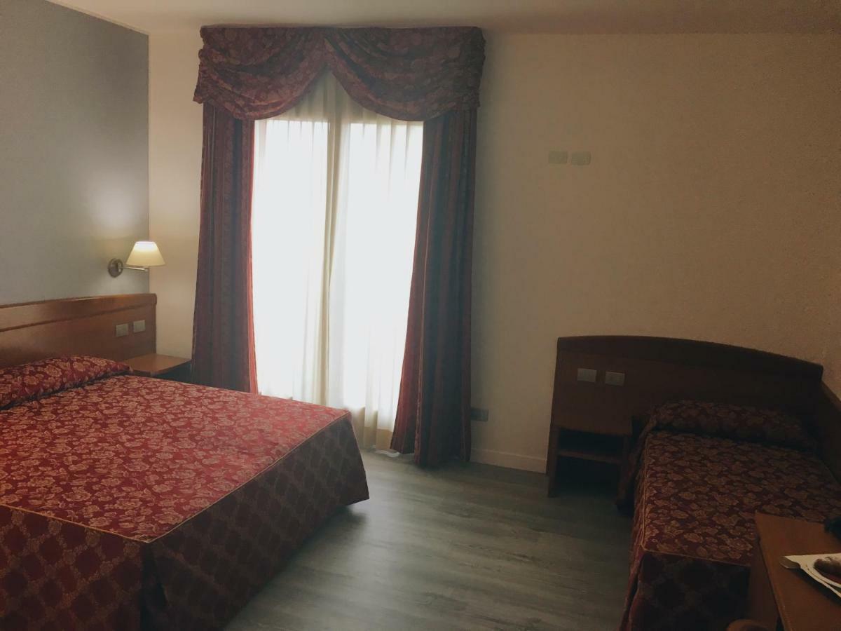 Hotel Alla Croce Negrisia Екстериор снимка